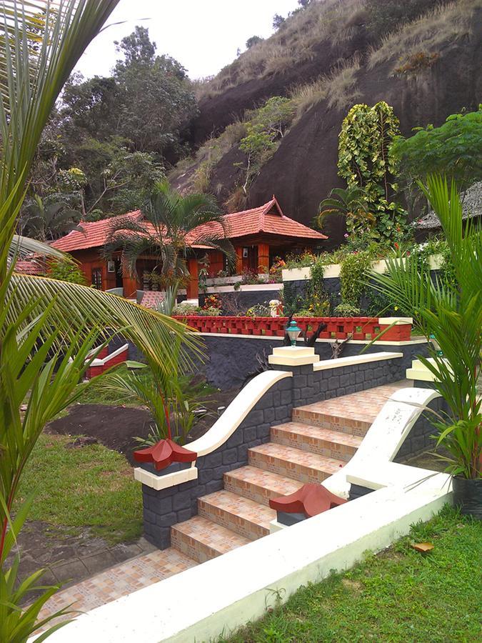 Bio Veda Ayurvedic Hill Resort Kovillur Eksteriør billede